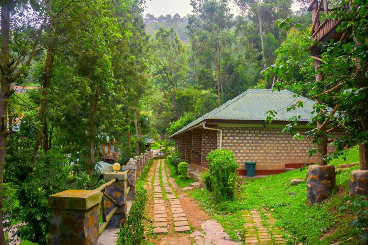 Bunyonyi Overland Resort Kabale Exteriör bild