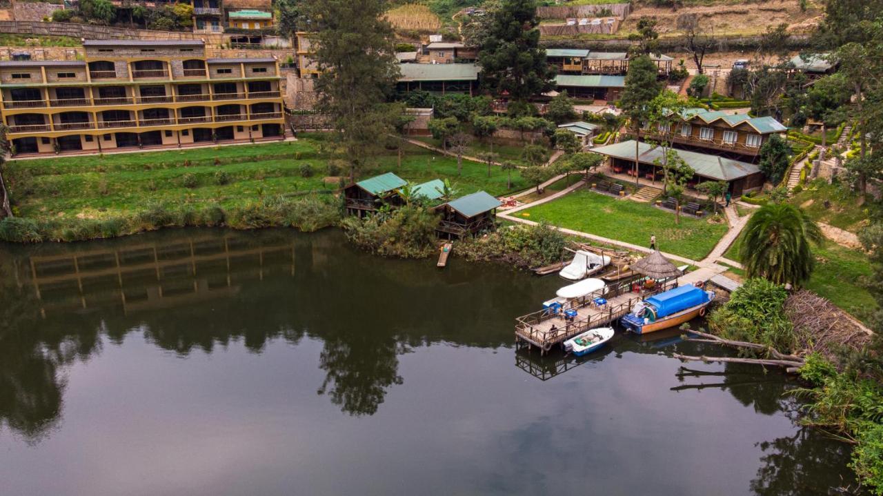 Bunyonyi Overland Resort Kabale Exteriör bild
