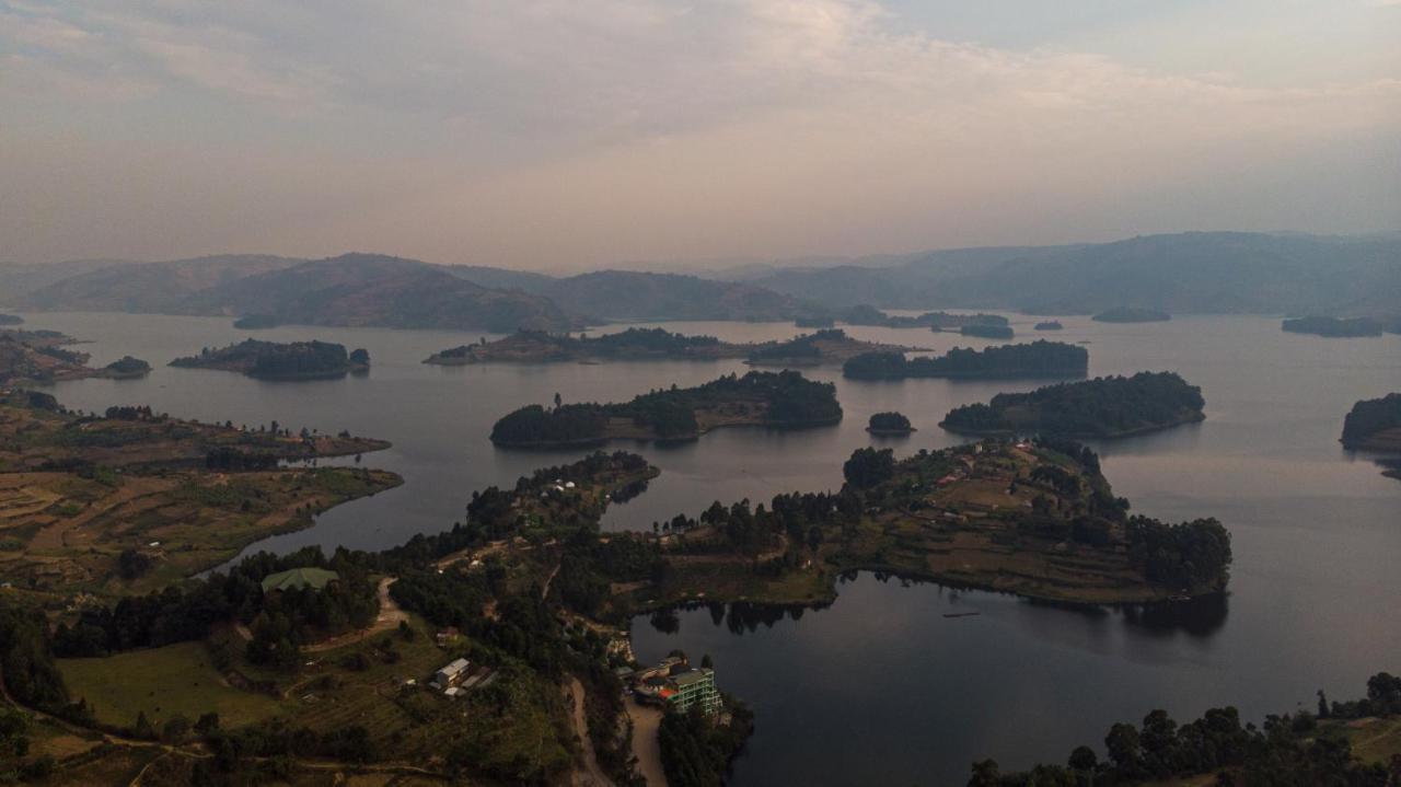 Bunyonyi Overland Resort Kabale Exteriör bild